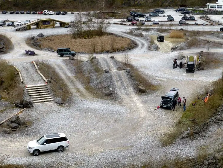 Landrover Experience Center Wuelfrath