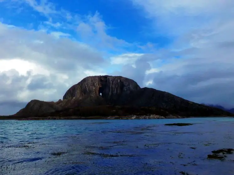 Torghatten - Berg mit Loch