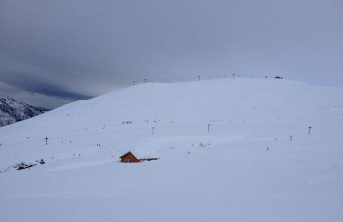 Ski Langlauf in Myrkdalen - auf dem Hintern durch den Schnee 800