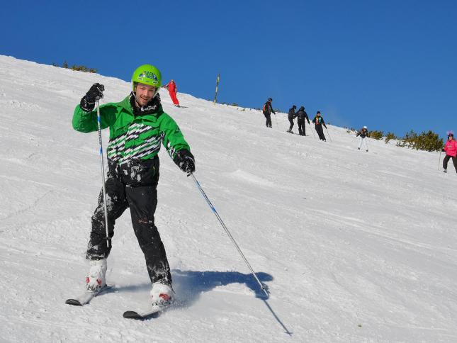 Skiabfahrt in Bansko Bulgarien